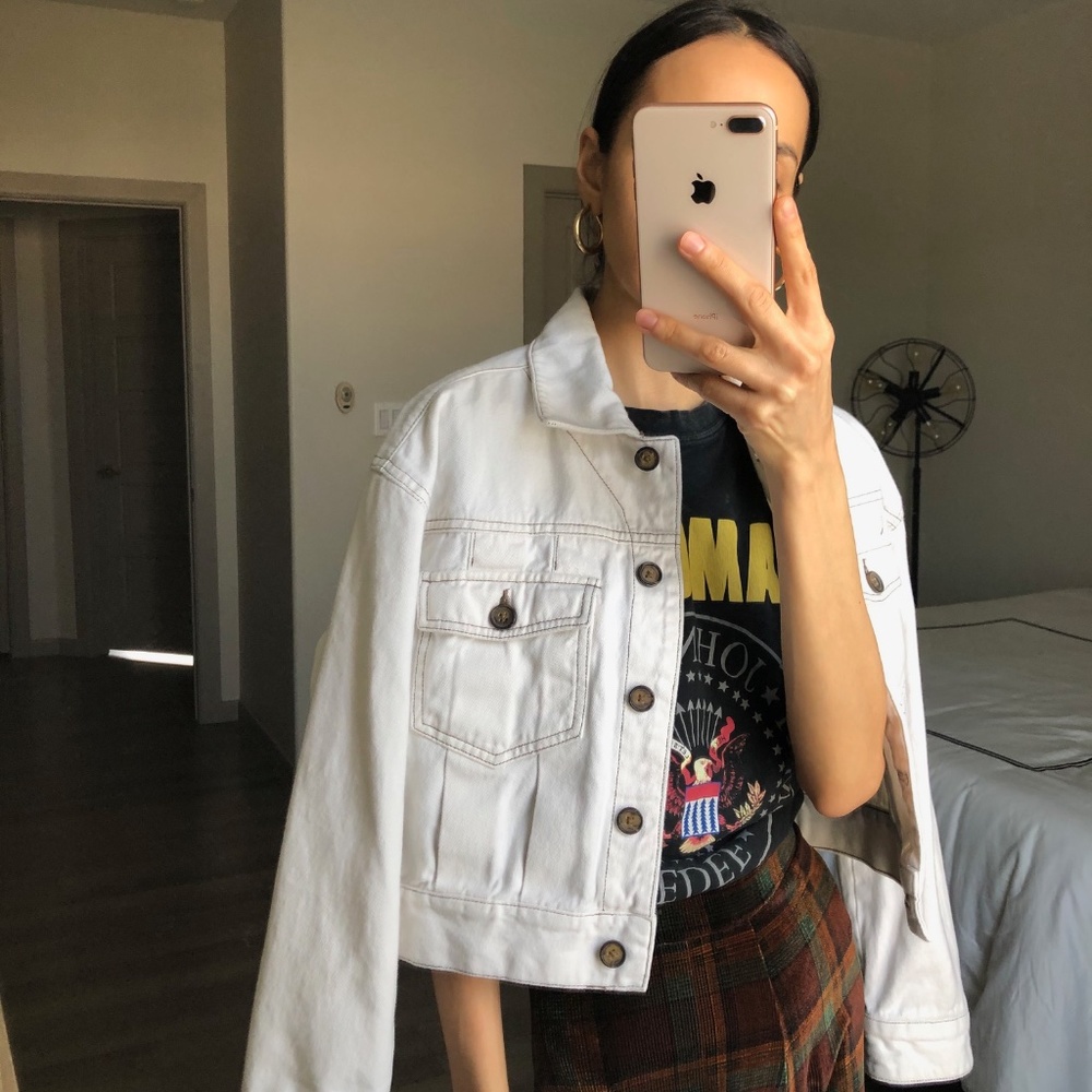 Zara ivory cropped denim jacket